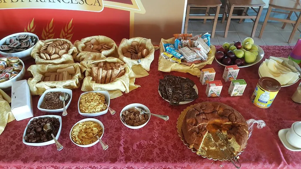 Oasi Di Francesca Villa Gerbini 0*, La Rotondella